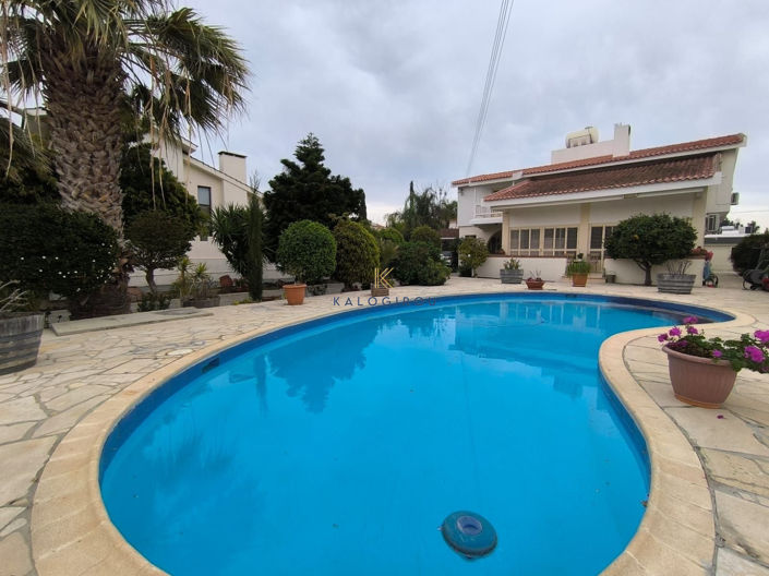 Image No.37-4 Bed House for sale