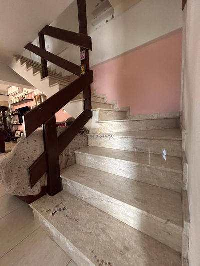 Image No.10-3 Bed House for sale