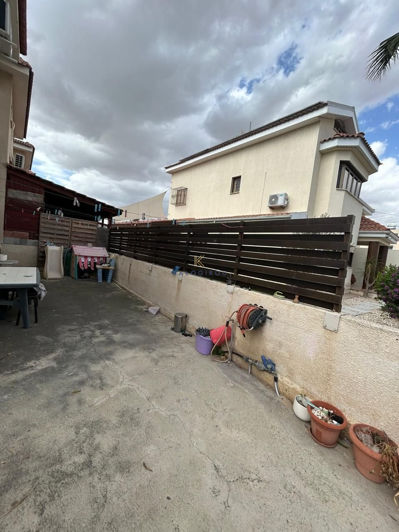 Image No.19-3 Bed House for sale