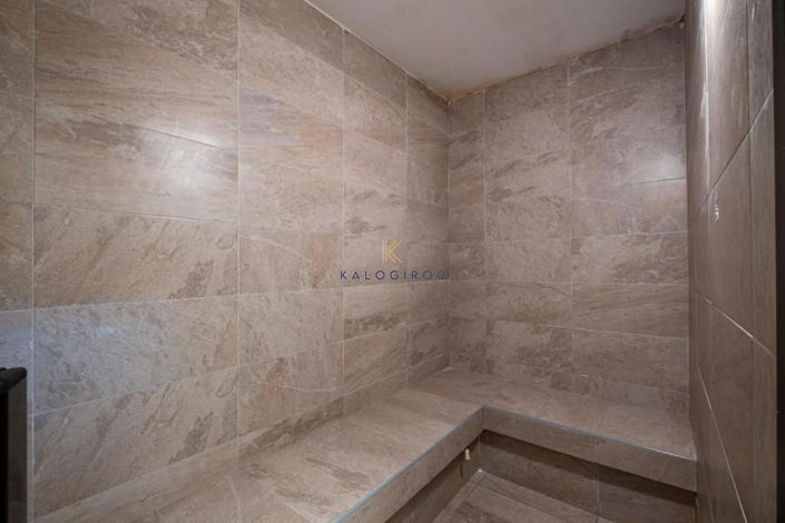 Image No.26-6 Bed House for sale