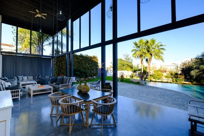 Image No.7-6 Bed House for sale