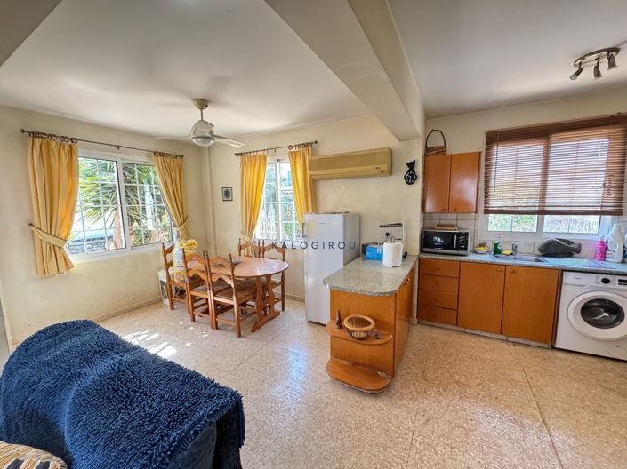 Image No.7-2 Bed House for sale