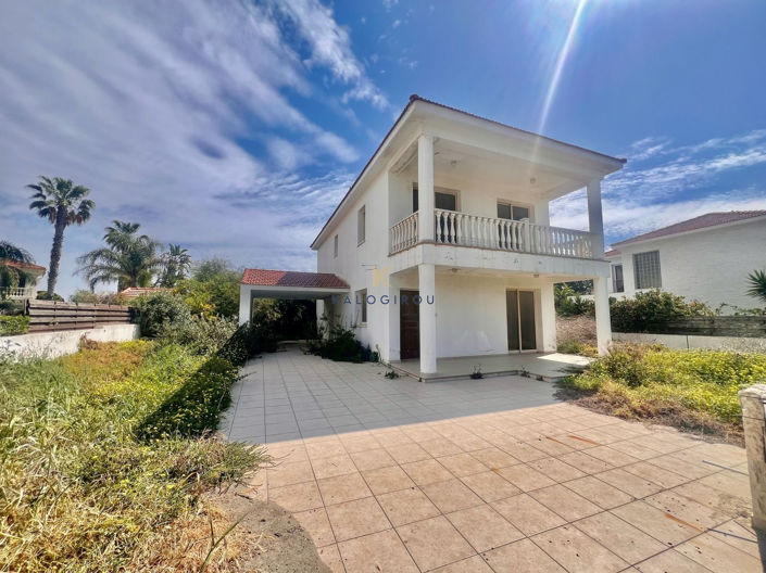 Image No.1-3 Bed House for sale