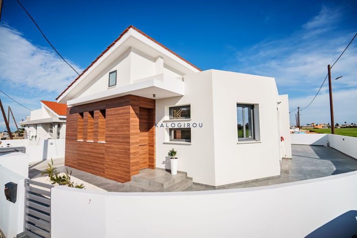 Image No.11-2 Bed Bungalow for sale