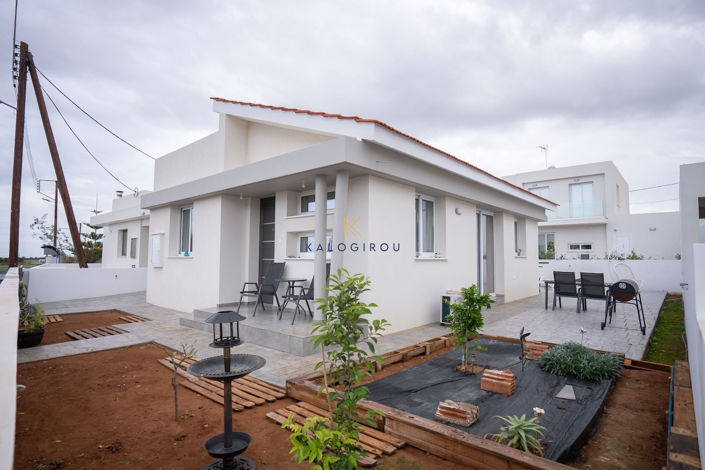 Image No.15-2 Bed Bungalow for sale