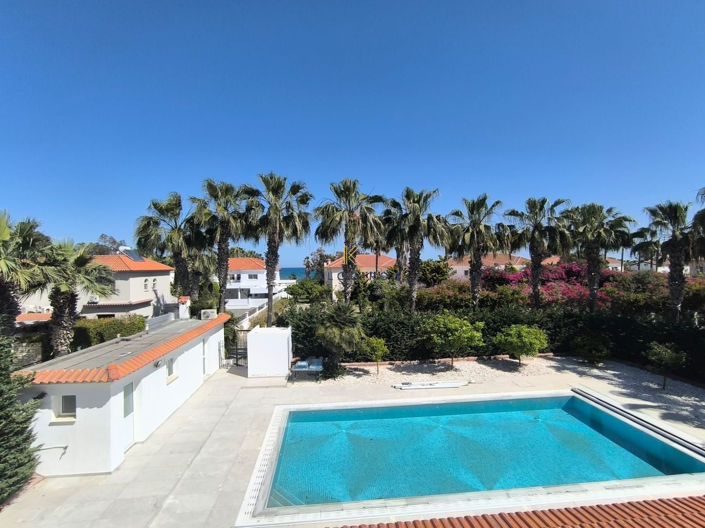 Image No.35-5 Bed House for sale