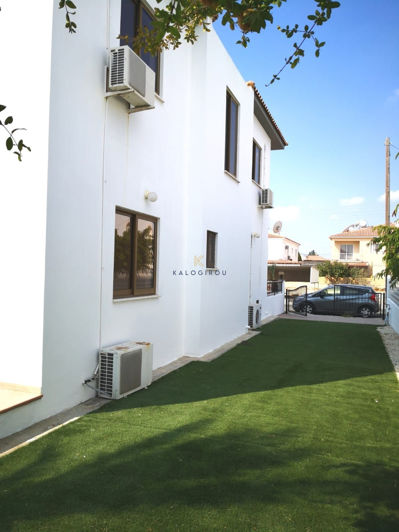 Image No.30-4 Bed House for sale