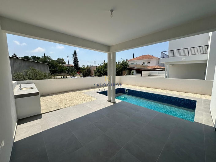 Image No.5-3 Bed House for sale