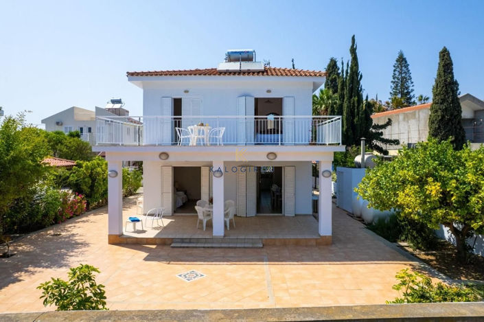 Image No.12-3 Bed House for sale