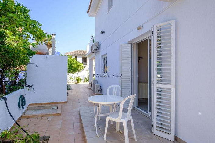 Image No.16-3 Bed House for sale