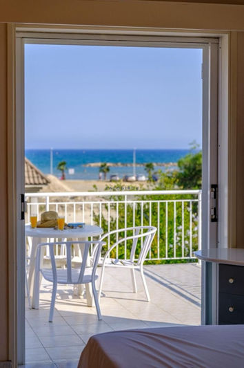 Image No.21-3 Bed House for sale