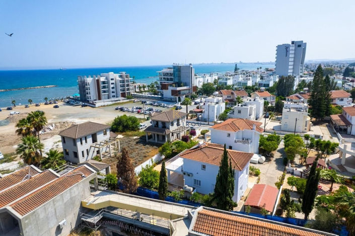 Image No.4-3 Bed House for sale