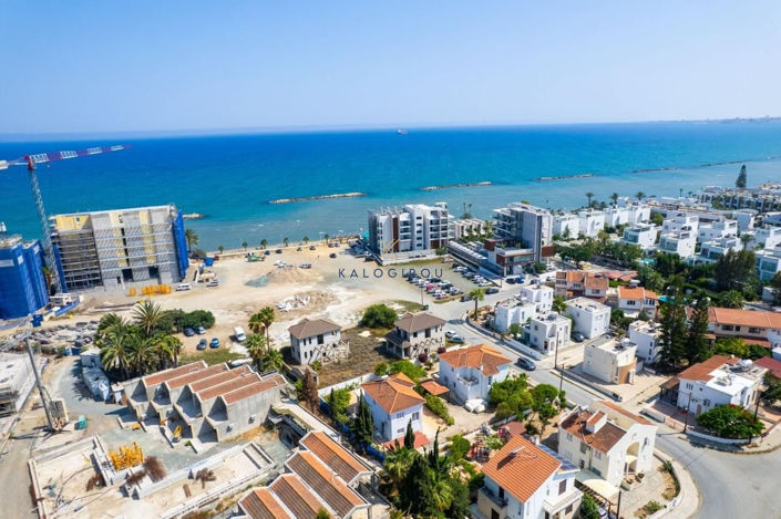 Image No.8-3 Bed House for sale