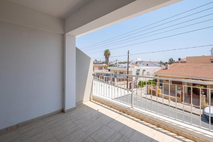 Image No.13-3 Bed Apartment for sale