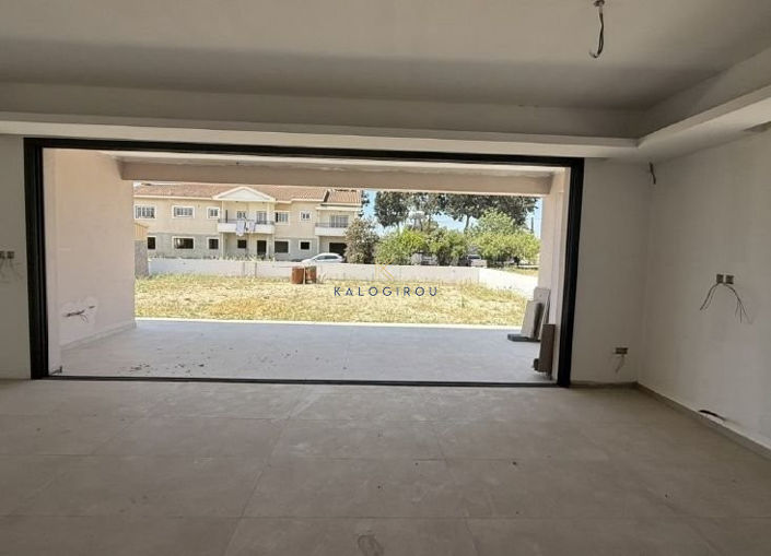 Image No.12-3 Bed House for sale