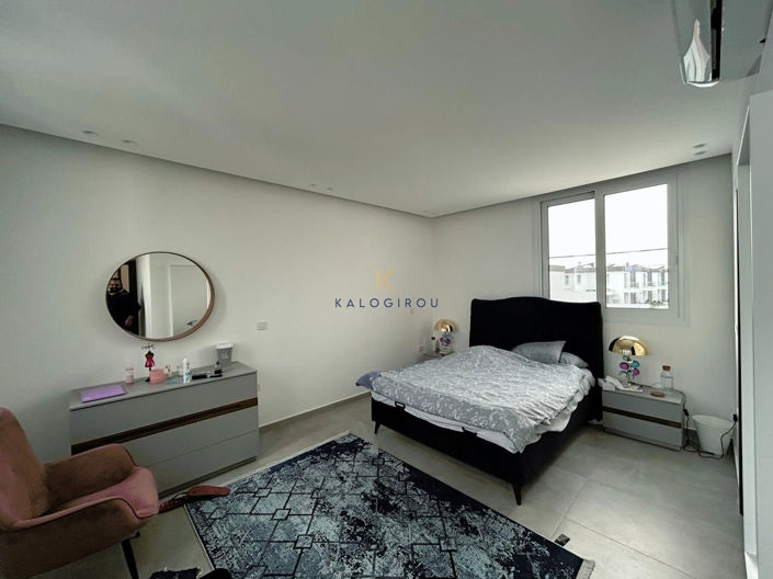 Image No.11-5 Bed House for sale