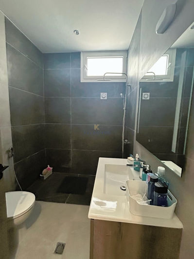 Image No.9-5 Bed House for sale