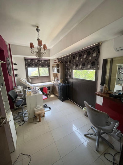 Image No.10-1 Bed Apartment for sale