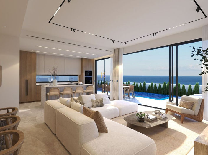 Image No.17-4 Bed House for sale