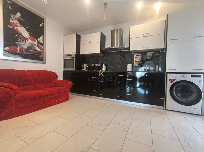 Image No.9-3 Bed Apartment for sale