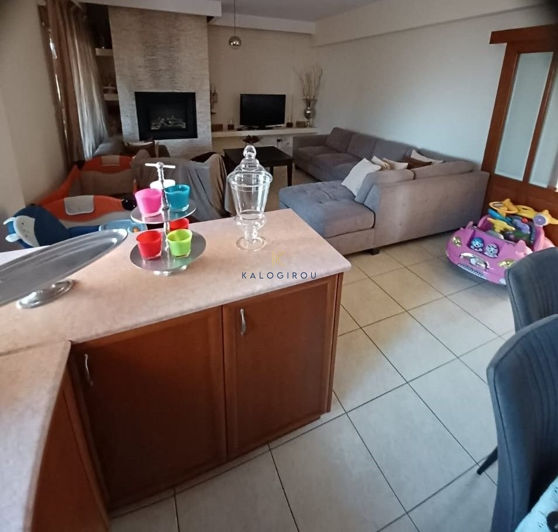 Image No.6-5 Bed House for sale