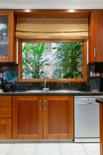 Image No.15-4 Bed House for sale