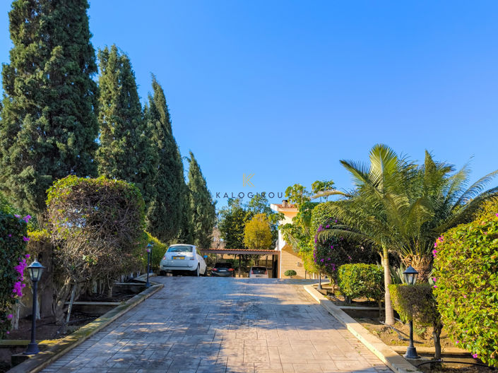 Image No.3-4 Bed House for sale