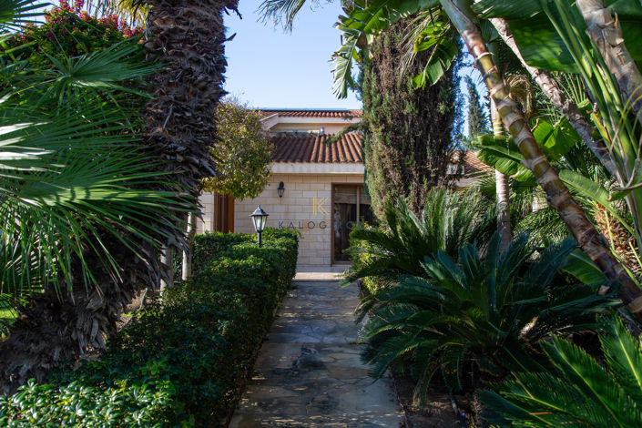 Image No.5-4 Bed House for sale