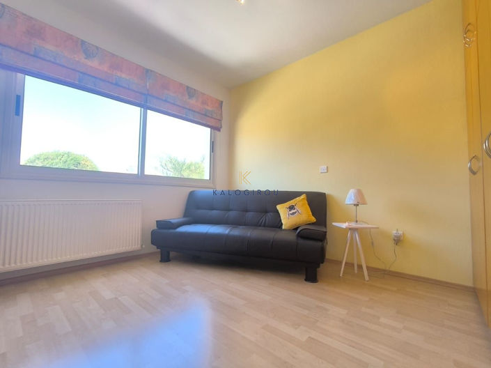 Image No.14-3 Bed House for sale