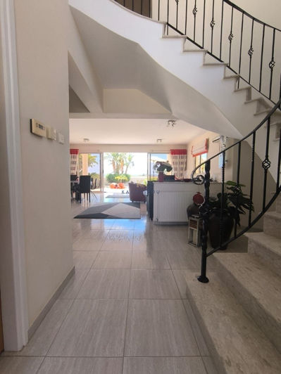 Image No.3-3 Bed House for sale