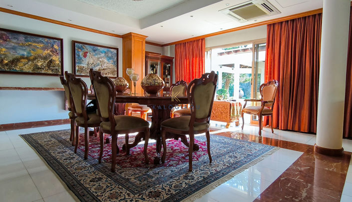 Image No.13-5 Bed House for sale