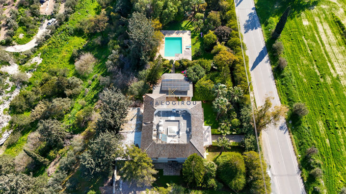 Image No.2-5 Bed House for sale