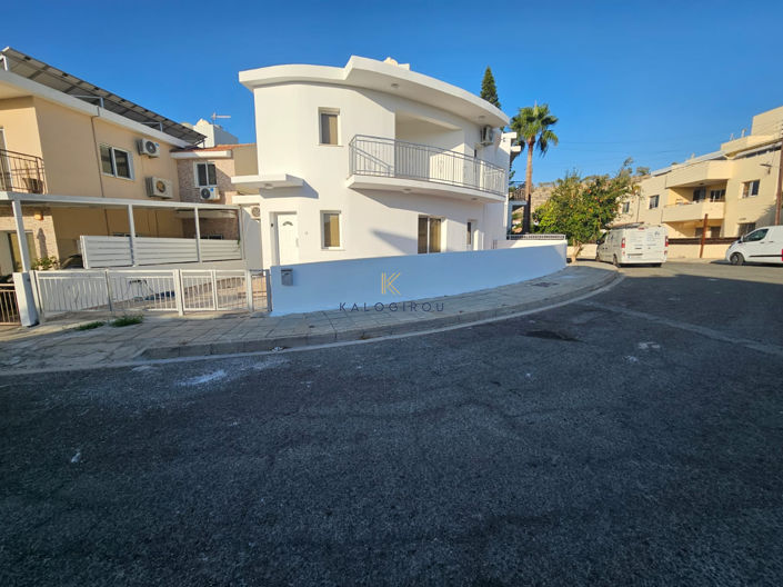 Image No.23-3 Bed House for sale