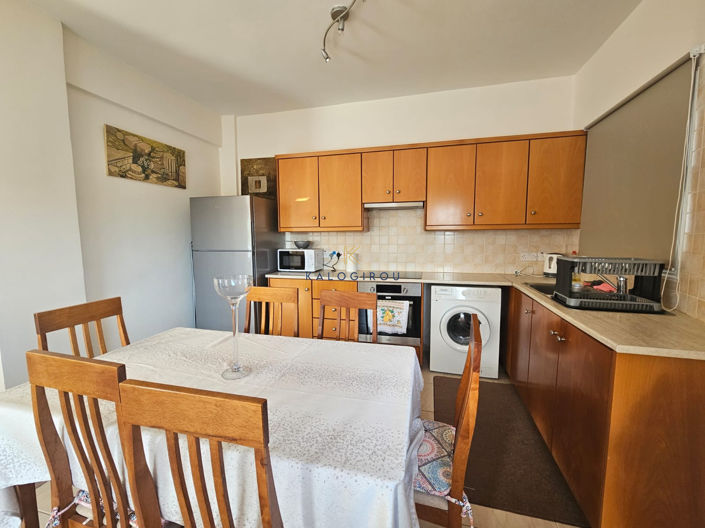 Image No.7-3 Bed House for sale