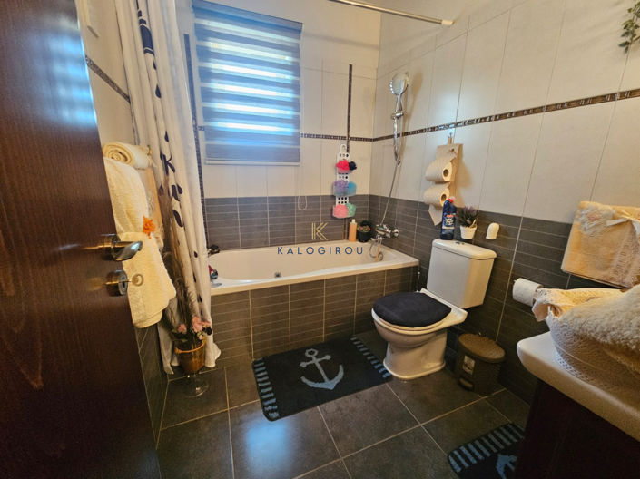 Image No.11-3 Bed Apartment for sale