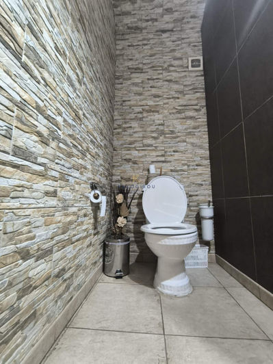 Image No.25-4 Bed House for sale