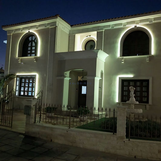 Image No.8-4 Bed House for sale