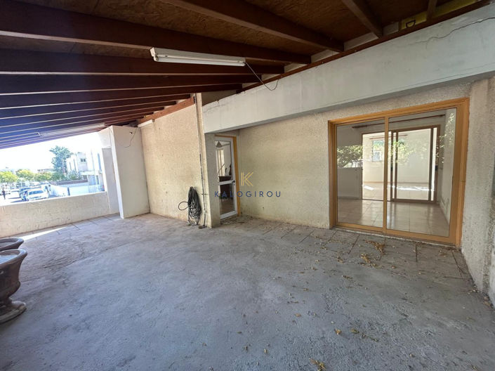 Image No.17-3 Bed House for sale