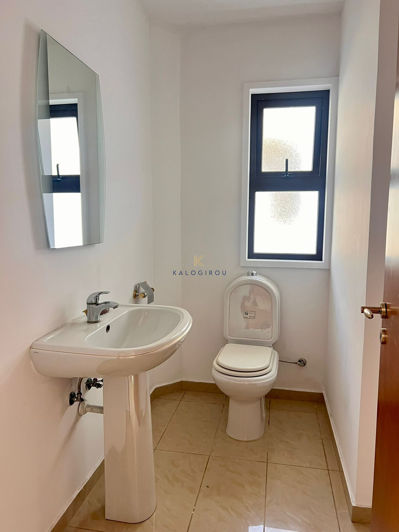 Image No.11-4 Bed House for sale