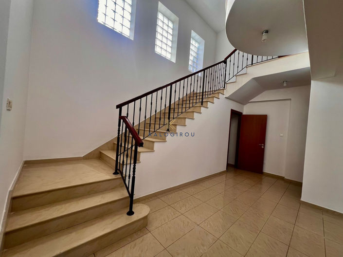 Image No.4-4 Bed House for sale