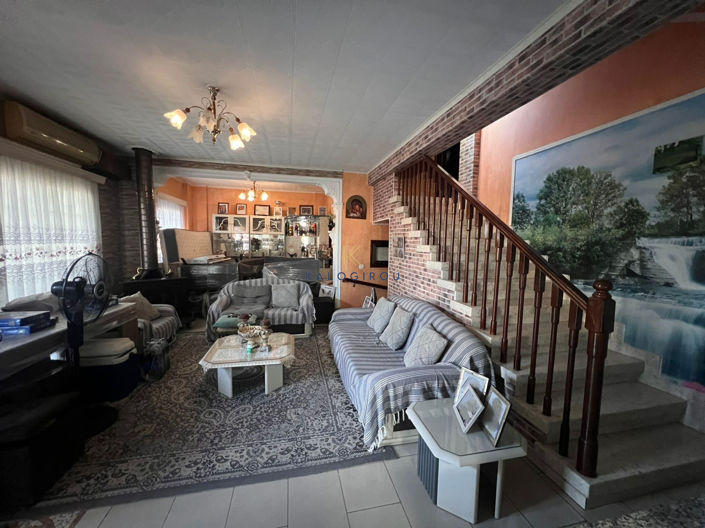 Image No.7-3 Bed House for sale