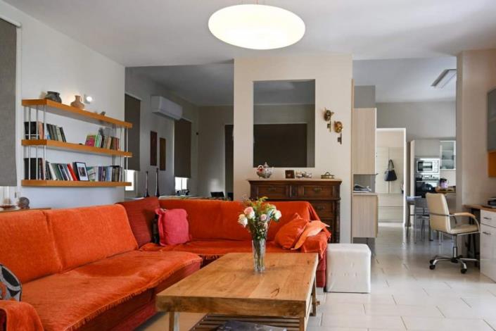 Image No.12-5 Bed Bungalow for sale