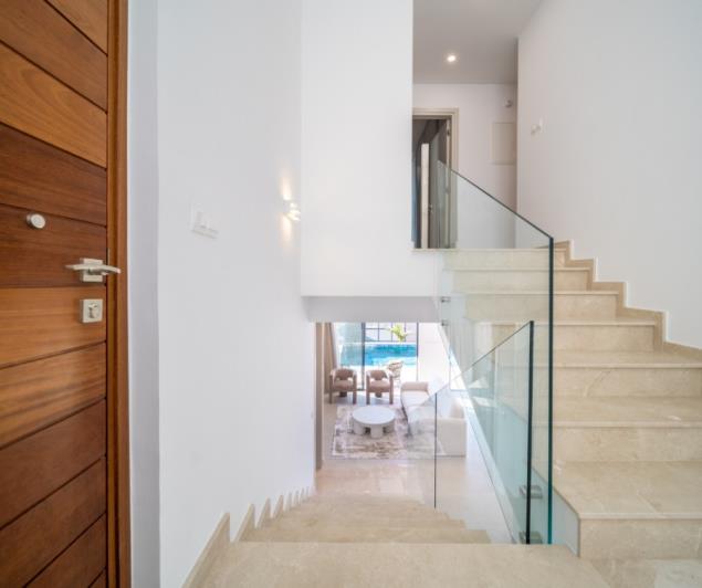 Image No.16-3 Bed Villa / Detached for sale