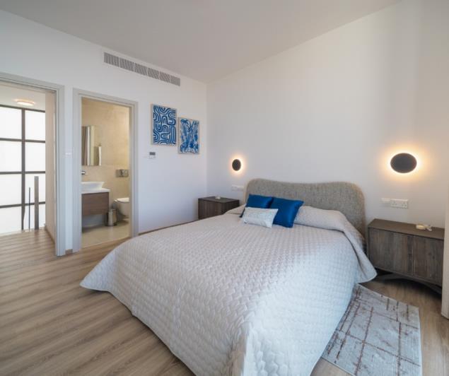 Image No.24-3 Bed Villa / Detached for sale