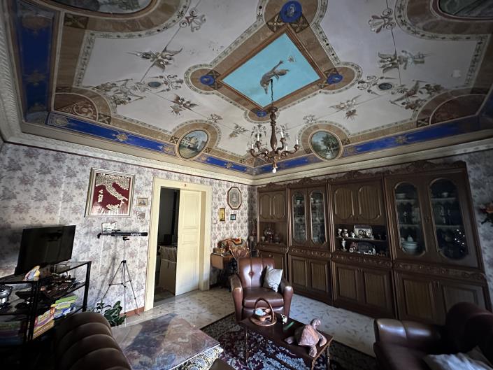 Image No.6-5 Bed Semi-Detached for sale