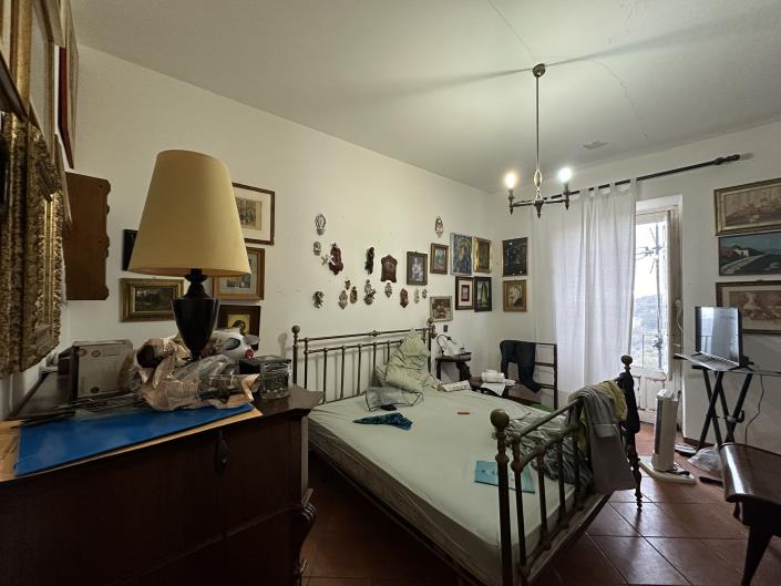 Image No.29-3 Bed Property for sale