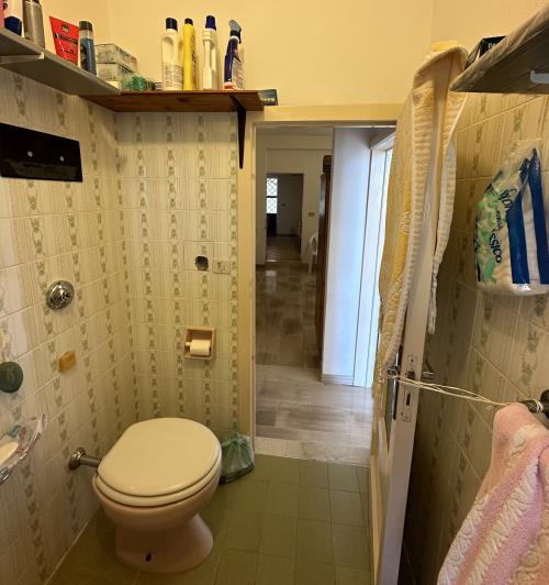 Image No.20-5 Bed Semi-Detached for sale