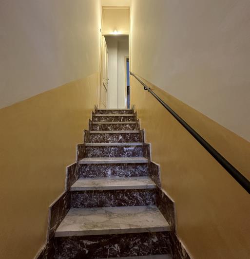 Image No.26-5 Bed Semi-Detached for sale