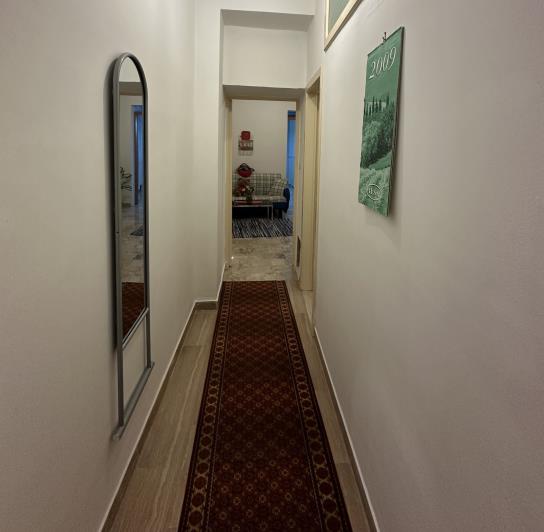 Image No.28-5 Bed Semi-Detached for sale