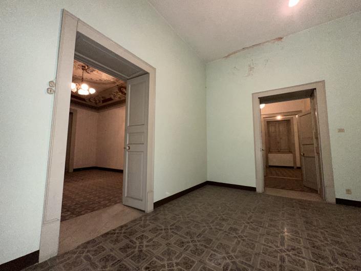 Image No.12-3 Bed Semi-Detached for sale